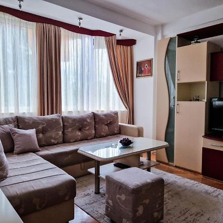 Boulevard Apartments Kumanovo Exterior foto